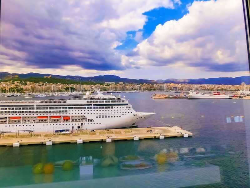 mediterranean cruise weather in august